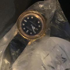 Rellotge de polsera, segons ha informat Van der Valk Hotel Heerlen mitjançant iLost