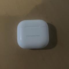 Fejhallgató tok Stephanie KNS, amint azt Jaarbeurs az iLost segítségével jelentette.