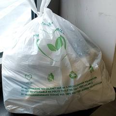 Taška - Plastiek tas, jak nahlášeno Regio Oost-Vlaanderen pomocí iLost