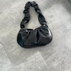 Bag, as reported by RRReis Arriva Achterhoek-Rivierenland using iLost