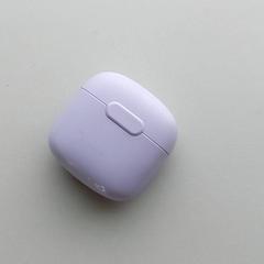 Elektronika - Etui draadloze oortjes, amint azt Centraal magazijn az iLost segítségével jelentette.