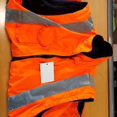 Bodywarmer Oranje, ako bolo nahlásené Regio Limburg - Leuven pomocou iLost