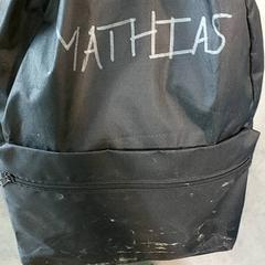 Batoh Zwart, jak nahlášeno Centraal magazijn pomocí iLost