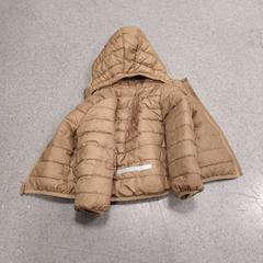 سترة أطفال، كما تم الإبلاغ عنه بواسطة IKEA Åsane عبر iLost