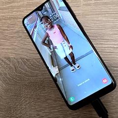 الهواتف المحمولة وملحقاتها Samsung، كما تم الإبلاغ عنه بواسطة RRReis IJssel-Vecht Lelystad عبر iLost