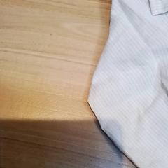 Blusa Linnen wit/beige gestreepte blouse., como reportado por Beekse Bergen Resorts en Hotel utilizando o iLost