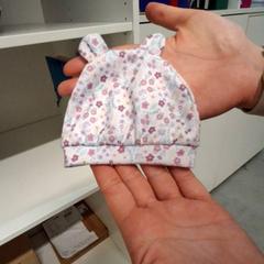 Pop Bonnet bébé, zoals gemeld door IKEA Hénin-Beaumont met iLost