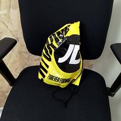 Borsa, come riportato da ilévia utilizzando iLost