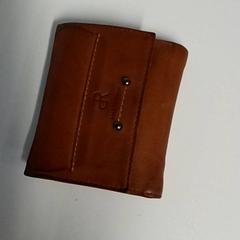 Portafogli Ramos Fuentes, come riportato da Regio Antwerpen - Brussel utilizzando iLost