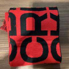 Sjaal rood zwart - 011225SAB, zoals gemeld door Ziggo Dome met iLost