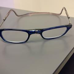 Glasögon, rapporterat av Eindhoven Airport med iLost