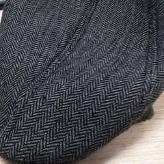 キャップ Grijs がiLostで Qbuzz Fryslân によって報告されました