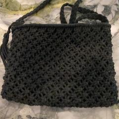 Bolsa, ha sido reportado por Van der Valk Hotel Heerlen con iLost