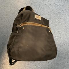 Rugtas, ako bolo nahlásené Breng Arnhem pomocou iLost