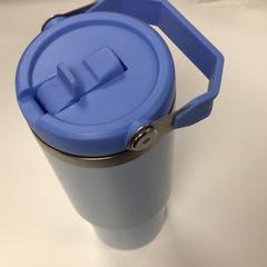 Fľaša na pitie Blauw, ako bolo nahlásené HvA Amstelcampus pomocou iLost