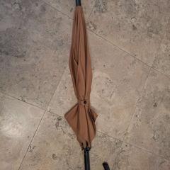 İLost kullanarak Regio West-Vlaanderen tarafından bildirildiği gibi Şemsiye bruin