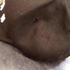 Baseballcapen, som rapportert av Rotterdam The Hague Airport ved bruk av iLost