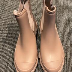 Sko, som rapportert av Inntel Hotels Amsterdam Landmark ved bruk av iLost