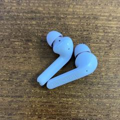 Earbuds, como reportado por Pathé Leeuwarden utilizando o iLost
