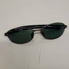 Óculos de sol, como reportado por Transdev Gooi en Vechtstreek utilizando o iLost