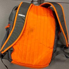 Rugzak Oranje /grijs, ako bolo nahlásené Centraal magazijn pomocou iLost