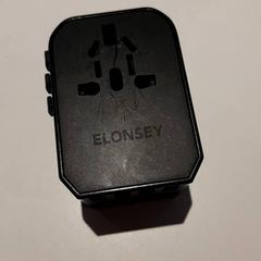 アダプタ Elonsey がiLostで Campus Den Haag によって報告されました