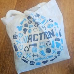 Väska, rapporterat av HTM med iLost