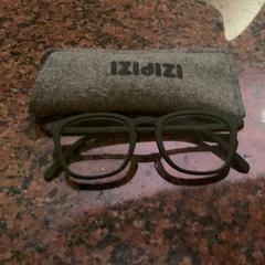 Brille, gemeldet von Pathé Nijmegen über iLost