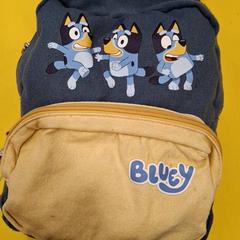 Children's backpack, as reported by IKEA Dijon using iLost