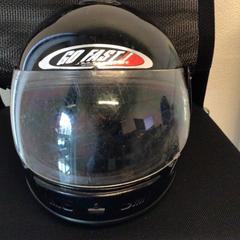 Casque Zwart, a été signalé par Gemeente Arnhem utilisant iLost