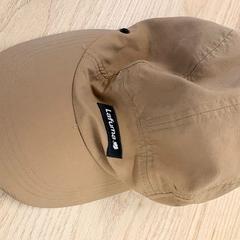 キャップ BEIGE がiLostで IKEA Liège によって報告されました