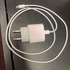 Adaptér, jak nahlášeno ibis Styles Rotterdam Ahoy pomocí iLost