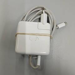 Charger usb-c lader wit, as reported by Heidelberglaan 15 using iLost