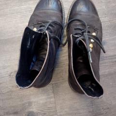 Cipő, amint azt Inntel Hotels Amsterdam Centre az iLost segítségével jelentette.