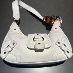 Tasje, ha sido reportado a iLost