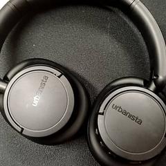 Auriculares, segundo informou Qbuzz GD Groningen Peizerweg usando iLost