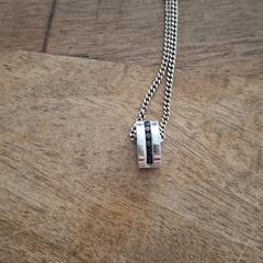 Ketting Lucardi zwarte steentjes, iLost'a bildirildiği gibi