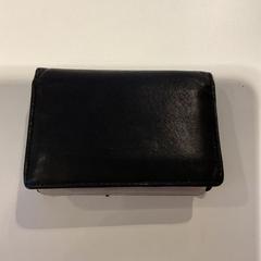 Pasjeshouder  Bouamoud., ako bolo nahlásené Gemeente Amsterdam pomocou iLost