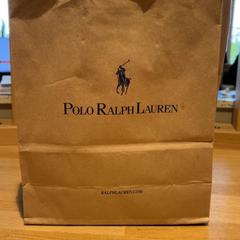 Aankoop polo ralph lauren, amint azt Designer Outlet Roermond az iLost segítségével jelentette.