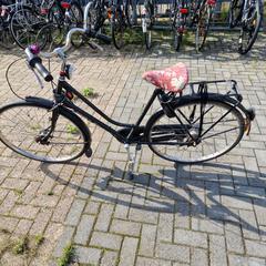 Damesfiets, gisa salatu by Gemeente Roermond iLost erabiliz