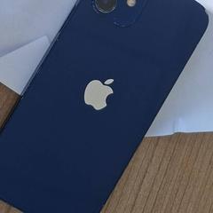 Telefoon Blauw Apple, zoals gemeld door Connexxion Noord Holland Noord Alkmaar met iLost
