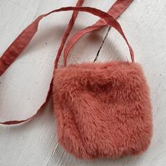 Children's bag Roze Zachte, as reported by DierenPark Amersfoort using iLost