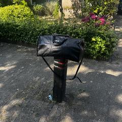 Zwarte tas, as reported to iLost