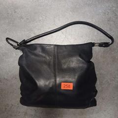 Bolsa zwart, segundo informou Rock Werchter usando iLost