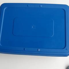 Voorraaddoos - Brooddoos, a été signalé par Centraal magazijn utilisant iLost