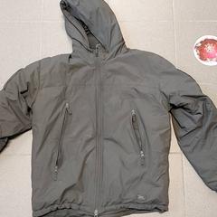 Kleding - Jas grijs, rapporterat av Centraal magazijn med iLost