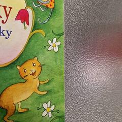 Libro, come riportato da IKEA Bratislava utilizzando iLost