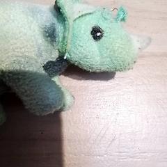 Knuffel Dino groen, as reported by Beekse Bergen Resorts en Hotel using iLost