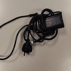 アダプタ がiLostで Vrije Universiteit Amsterdam によって報告されました