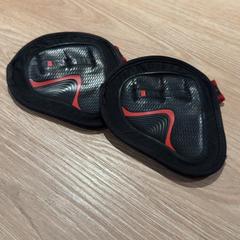 Bescherm handschoen, jak nahlášeno Van der Valk Hotel Eindhoven - Best pomocí iLost